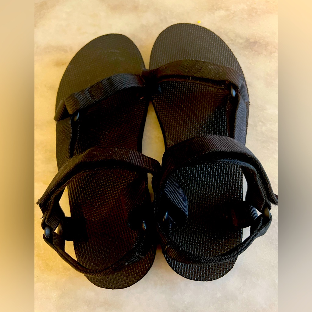 Teva Sandals - Euc
